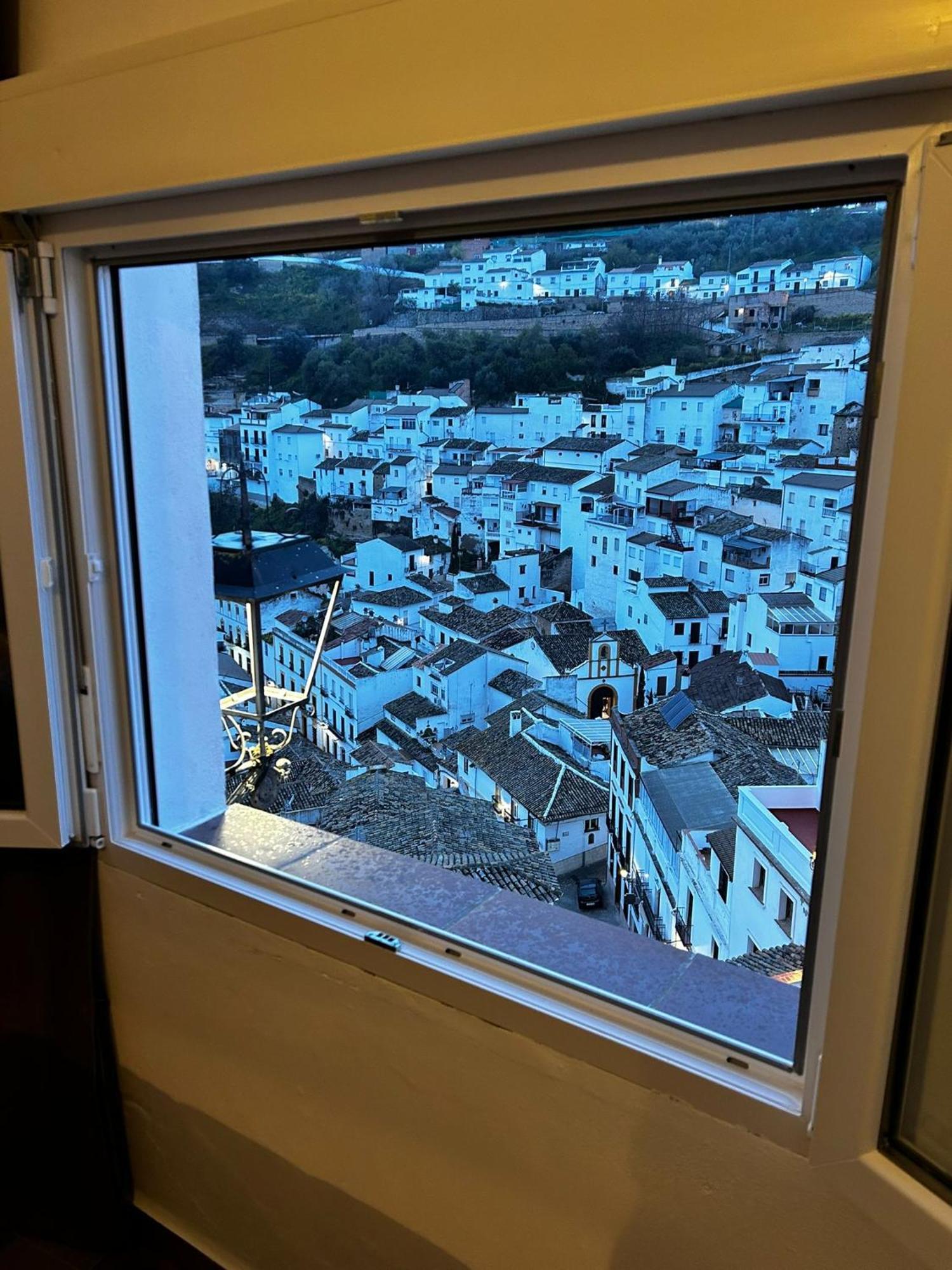 Apartamento El Patio. Setenil De Las Bodegas Екстериор снимка